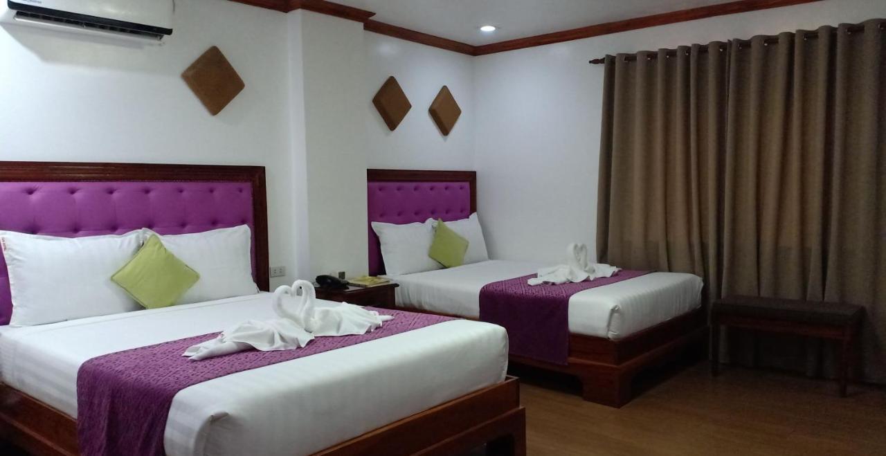 Cln Boutique Hotel Tacloban Exteriör bild