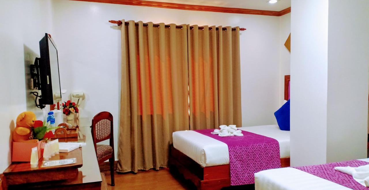 Cln Boutique Hotel Tacloban Exteriör bild