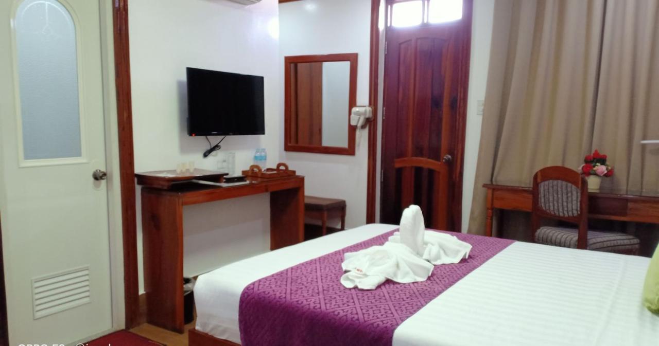 Cln Boutique Hotel Tacloban Exteriör bild