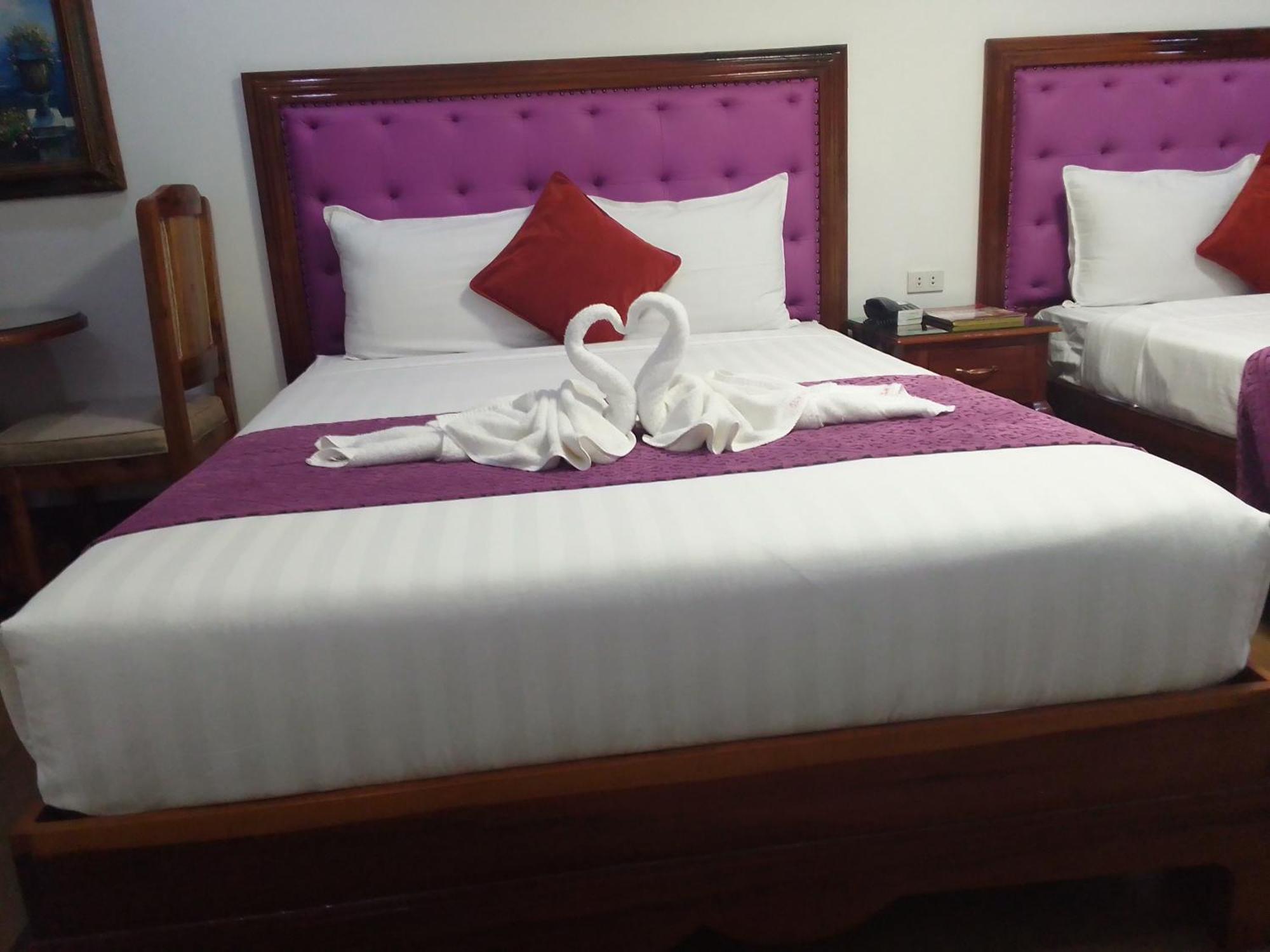 Cln Boutique Hotel Tacloban Exteriör bild